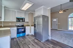 1629 Porter Rd, Cassatt, SC 29032 - Photo 7