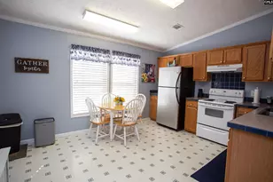 1952 White Rd, Camden, SC 29020 - Photo 13