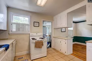 1107 Balsam Rd, Columbia, SC 29210 - Photo 3