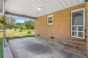 1006 Plowden Mill Rd, Sumter, SC 29153 - Photo 11