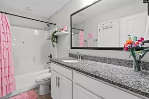 566 Esaw, Elgin, SC 29045 - Photo 35