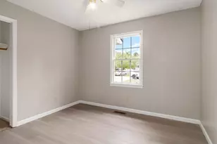 221 Farringdon Ct, Lexington, SC 29073 - Photo 7