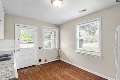 999 Seminole Drive, West Columbia, SC 29169 - Photo 5