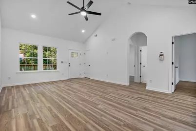 318 Lincolnshire Square, Columbia, SC 29203 - Photo 5