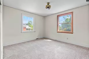 1612 Decree Ave, West Columbia, SC 29169 - Photo 7