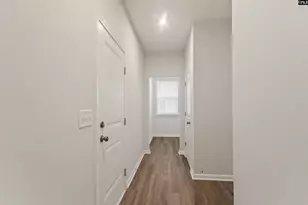 844 Huxley Ln, Elgin, SC 29045 - Photo 3