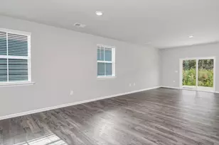 2005 Grovefield Dr, Hopkins, SC 29061 - Photo 9