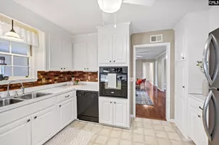 7604 Charles Ferry Dr, Columbia, SC 29209 - Photo 15