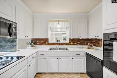 7604 Charles Ferry Drive, Columbia, SC 29209 - Photo 13