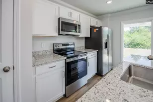 269 Bangalore Wy, Gilbert, SC 29054 - Photo 7