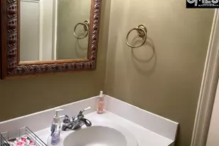 5516 Lakeshore Dr 310, Columbia, SC 29205 - Photo 9