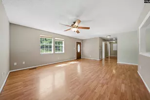 1017 Oakland Dr, Elgin, SC 29045 - Photo 7