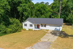 1017 Oakland Dr, Elgin, SC 29045 - Photo 3