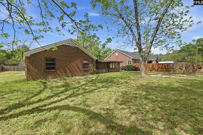 570 W Columbia Avenue, Batesburg, SC 29006 - Photo 13
