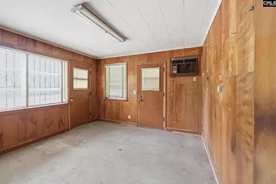 570 W Columbia Avenue, Batesburg, SC 29006 - Photo 11