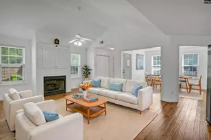 9 Twin Oaks Cir, Columbia, SC 29209 - Photo 3