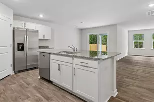 100 Horatio Ln, Lugoff, SC 29078 - Photo 5