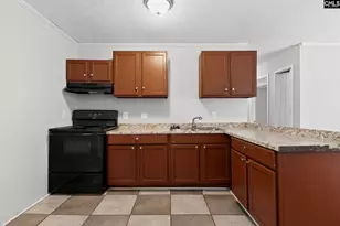 325 Quail Hills Dr, Hopkins, SC 29061 - Photo 7