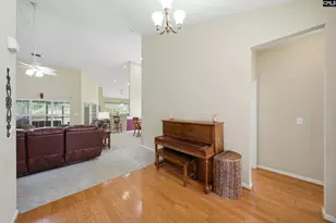 237 Cabin Dr, Irmo, SC 29063 - Photo 5