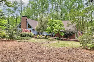 2109 Davie Ln, Camden, SC 29020 - Photo 5