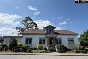 909 College St, Newberry, SC 29108 - Photo 1