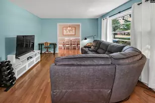 911 Fairwood Dr, Columbia, SC 29209 - Photo 17