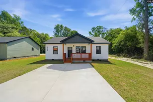 2900 S Partridge Cir, Hopkins, SC 29061 - Photo 5