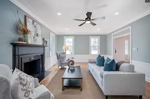 3811 Kilbourne Rd, Columbia, SC 29205 - Photo 9