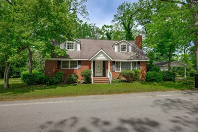 331 Bond Street, Batesburg, SC 29006 - Photo 1