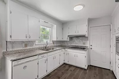 7037 Pisgah Drive, Columbia, SC 29209 - Photo 9