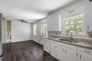 7037 Pisgah Dr, Columbia, SC 29209 - Photo 11