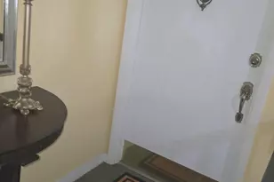 3600 Chateau Dr C-204, Columbia, SC 29204 - Photo 3