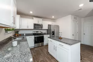 140 Carrington Dr, Lugoff, SC 29078 - Photo 9