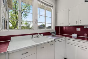 311 Camelia St, North, SC 29112 - Photo 17