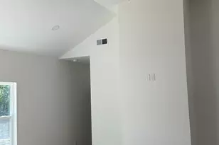 137 Rochelle Dr, Orangeburg, SC 29118 - Photo 9