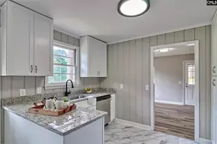 600 Shady Ln, Cayce, SC 29033 - Photo 13