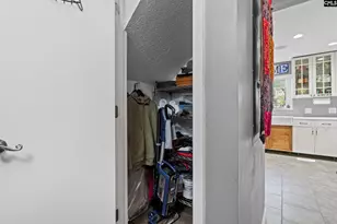 2624 Banner Hill Rd, Columbia, SC 29209 - Photo 15