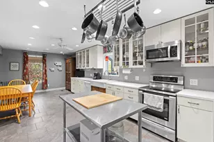 2624 Banner Hill Rd, Columbia, SC 29209 - Photo 7