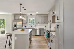 114 Azalea Dr, Saint Matthews, SC 29135 - Photo 11