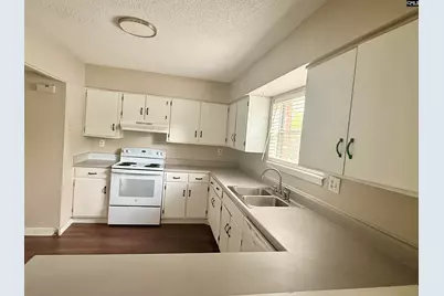 1100 Skyland Drive J-1, Columbia, SC 29210 - Photo 5