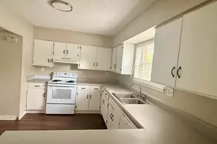 1100 Skyland Dr J-1, Columbia, SC 29210 - Photo 5