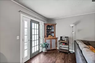 2743 American Ave, West Columbia, SC 29170 - Photo 17