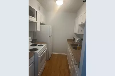 1208 Bush River Road G8, Columbia, SC 29210 - Photo 3