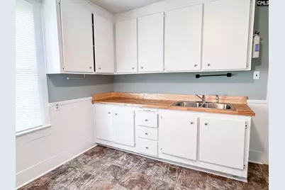 232 Michaelmas Avenue, Cayce, SC 29033 - Photo 5