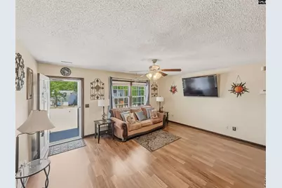 200 Gusty Ln, Hopkins, SC 29061 - Photo 5