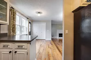 124 Melville Rd, Columbia, SC 29212 - Photo 9