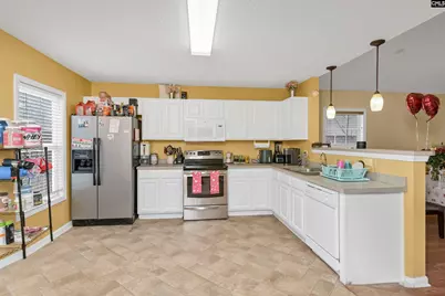 516 S Summers Way, Hopkins, SC 29061 - Photo 5