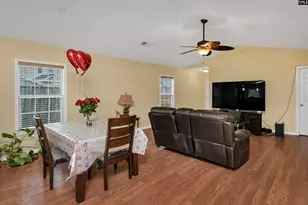516 S Summers Way, Hopkins, SC 29061 - Photo 3