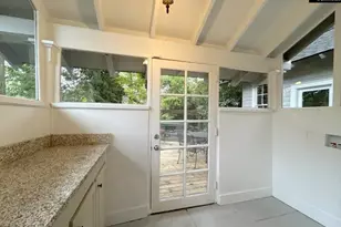 1315 Gladden St, Columbia, SC 29205 - Photo 9