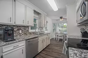 300 Rollingwood Dr, Lexington, SC 29072 - Photo 11